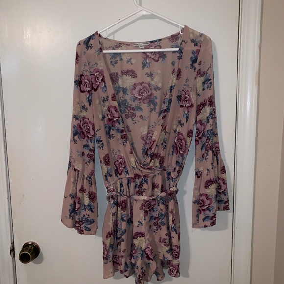 romper - Picture 1 of 2